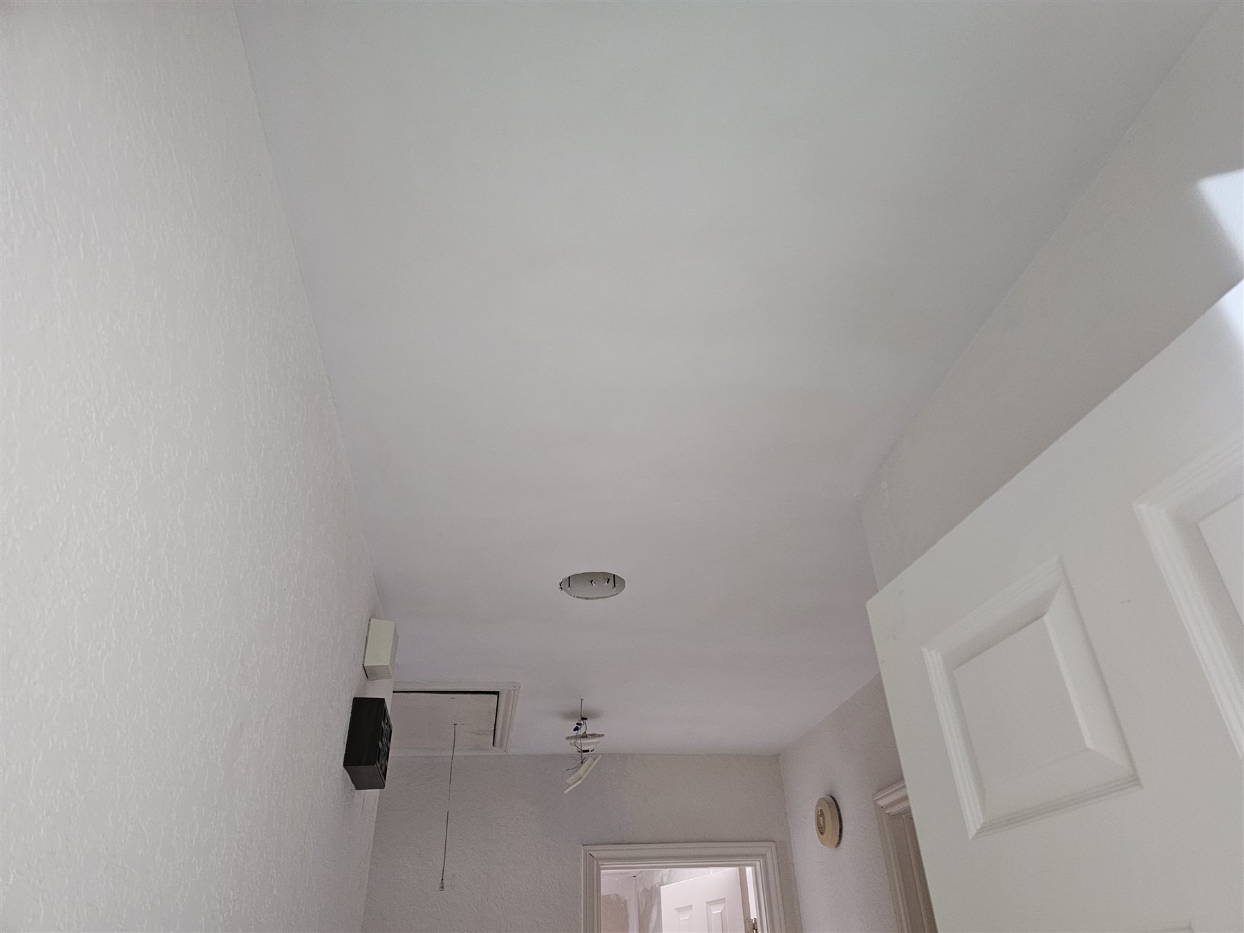 Smooth ceiling and wall finish after tape and bed in DFW